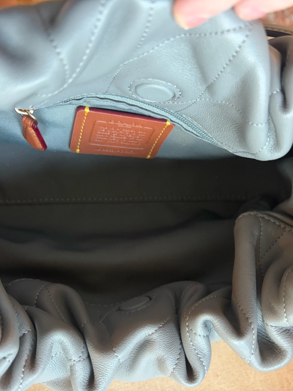 Faye Shoulder Bag With Quilting - Picture 2 of 9